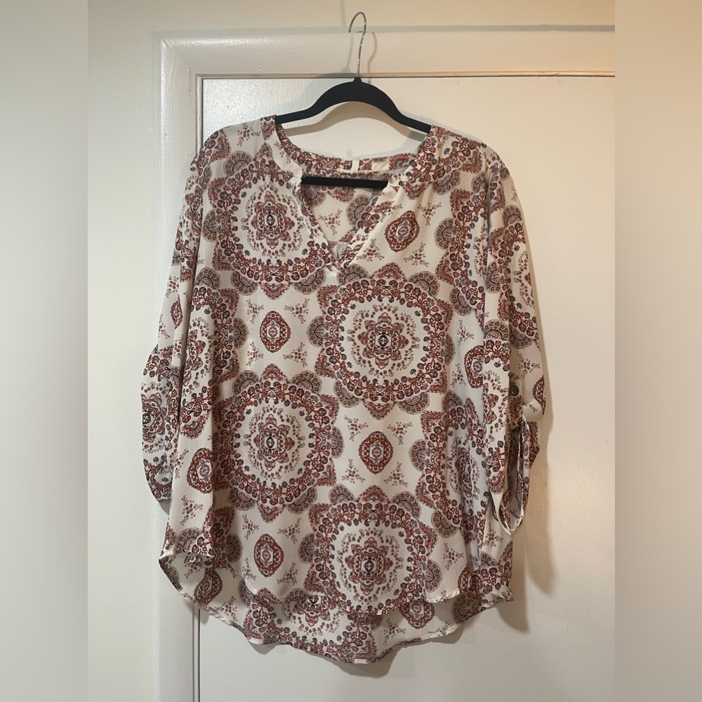 Maurices top. Size XL. Business casual.